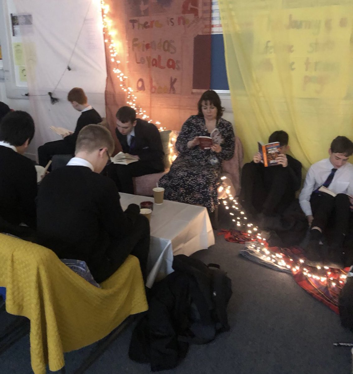 SASB_English's tweet photo. A brilliant @WorldBookDayUK with our Book Bistro, S1 Favourite Author Survey, book quiz and Book Bistro in a Bag giveaways so pupils could enjoy the full reading experience at home with lots of treats! #SASBReads https://t.co/LOM88KR9cz