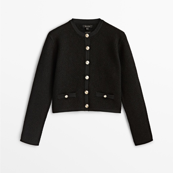 aallisonr's tweet photo. So good I had to share! Check out all the items I'm loving on @Poshmarkapp #poshmark #fashion #style #shopmycloset #massimodutti #quince: https://t.co/IrBTeliKKB https://t.co/XdEUwakyGW