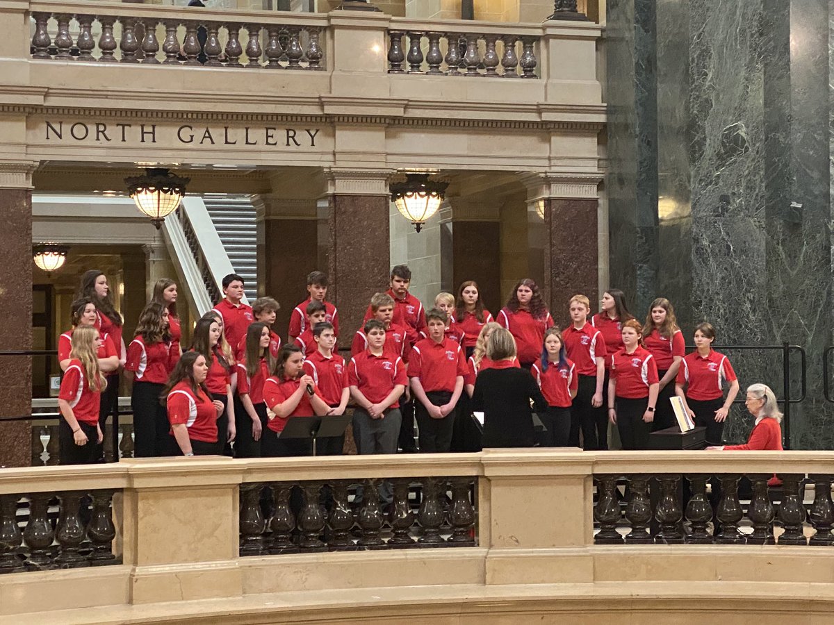 Scott Foster tweet media