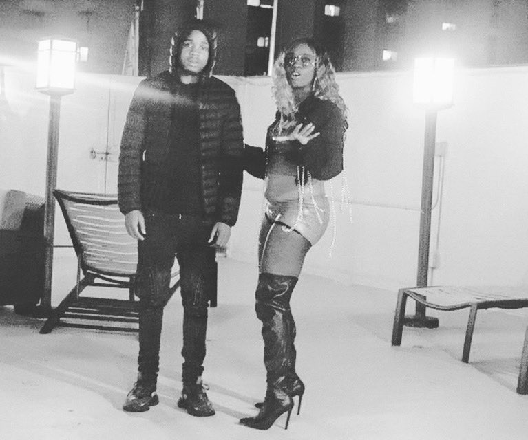 ladidroe's tweet photo. People will stare. Make it worth their while. #ladid #ladidllc #ladidroe #roe #photo #picture #pic #cute #insta #instagood #new #pretty #like #love #videoshoot #me #meme #ladidpics #cool #houstontx #houstonrapper #houstonartist #blackgirlmagic #womenempowerment #bosslady https://t.co/rLYKlOouat