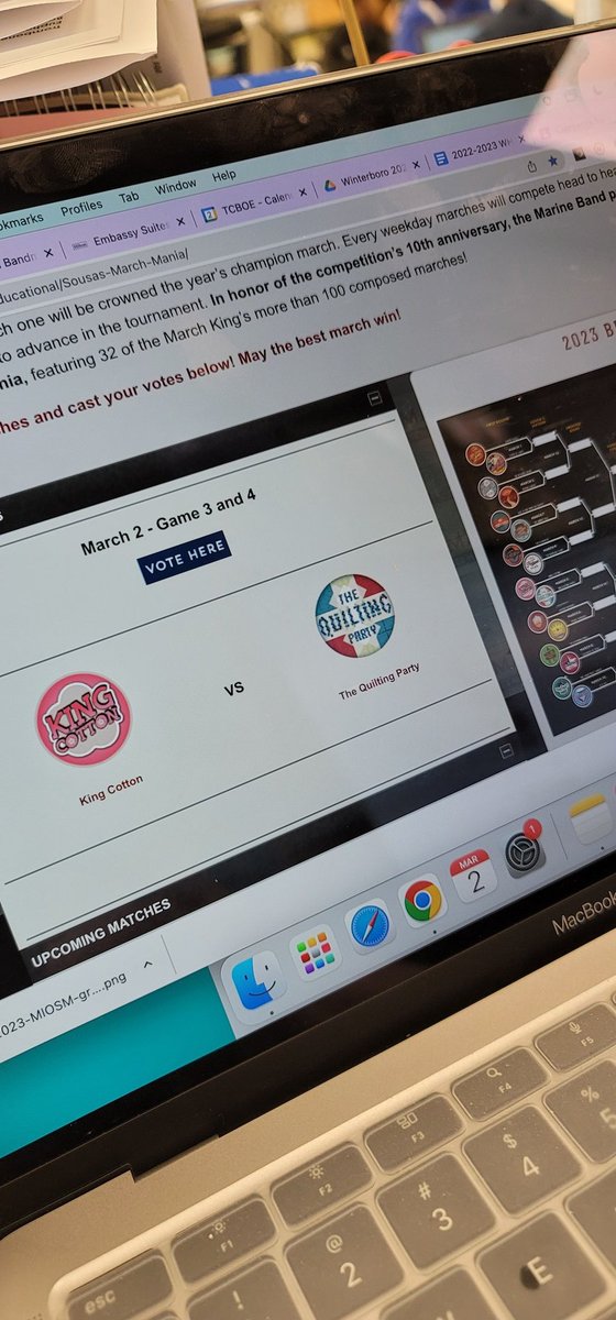 Stephanie Couey tweet media