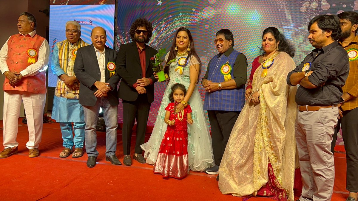 Neelima18081040's tweet photo. https://t.co/EUcpRsR0YZ