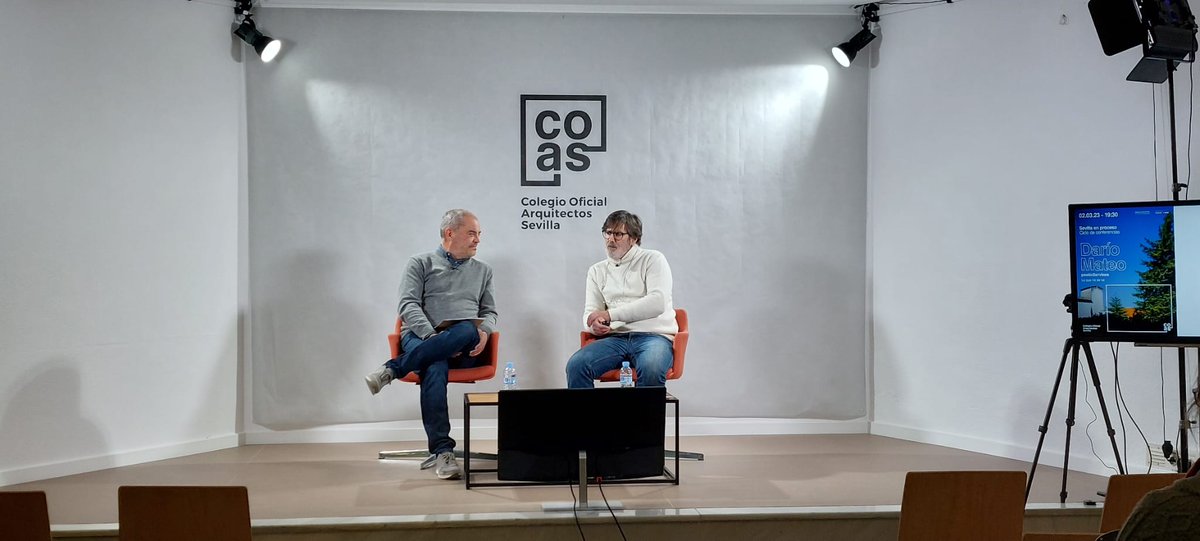 COASevilla's tweet photo. ◾️Arranca la conferencia del arquitecto Darío Mateo, del estudio poeticServices, en el marco de nuestro ciclo #SevillaenProceso en #COASevilla https://t.co/uK8fOJRfuk