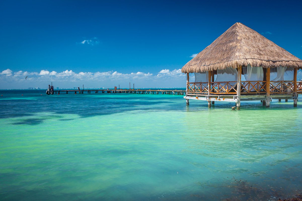 TrippsTravelNet's tweet photo. This is what you picture in your happy place. Why picture it , when you can experience it firsthand? https://t.co/iZbGUFU2tj