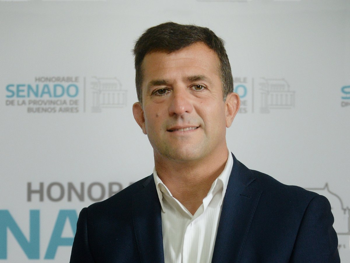 Ciencia Política - UBA (@cpoliticauba) on Twitter photo Hoy cumple años <a href="/GribaudoC/">Christian Gribaudo</a> , graduado y profesor de nuestra carrera 🎂 ¡Felicidades! Hoy cumple años <a href="/GribaudoC/">Christian Gribaudo</a> , graduado y profesor de nuestra carrera 🎂 ¡Felicidades!