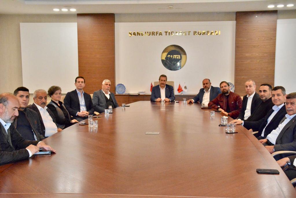 Yıllardır birlikte çalıştığımız IPUD 'un değerli temsilcileri Başkan Fuat TANMAN ile Yönetim Kurulu Üyeleri Abdürrahim YADA, Leon PİÇON ve Genel Müdür Şükran BAYÇURA; yaşadığımız deprem afeti dolayısıyla ziyaretimize gelerek geçmiş olsun dileklerinde bulundular.