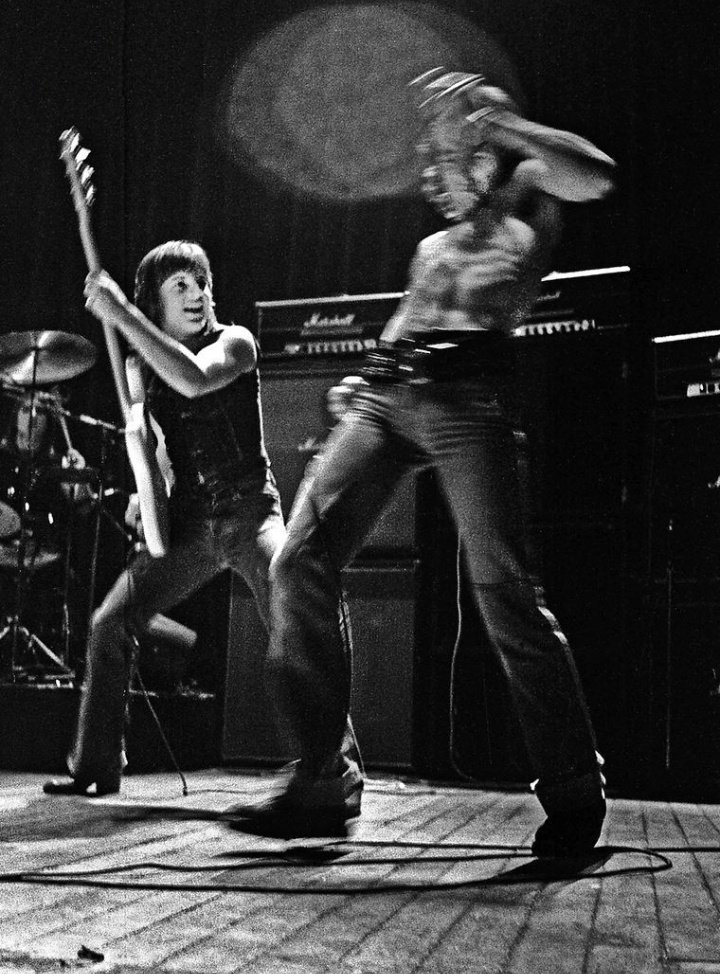 Happy Bday Mark Evans ex bajista de la banda ACDC  