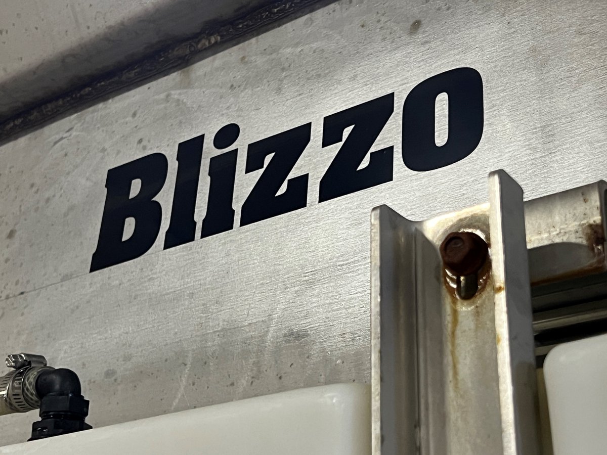 MnDOT's tweet image. NEW PLOW ON THE MINNESOTA HIGHWAYS 🎵 ❄️

Welcome to the family, #Blizzo! @lizzo