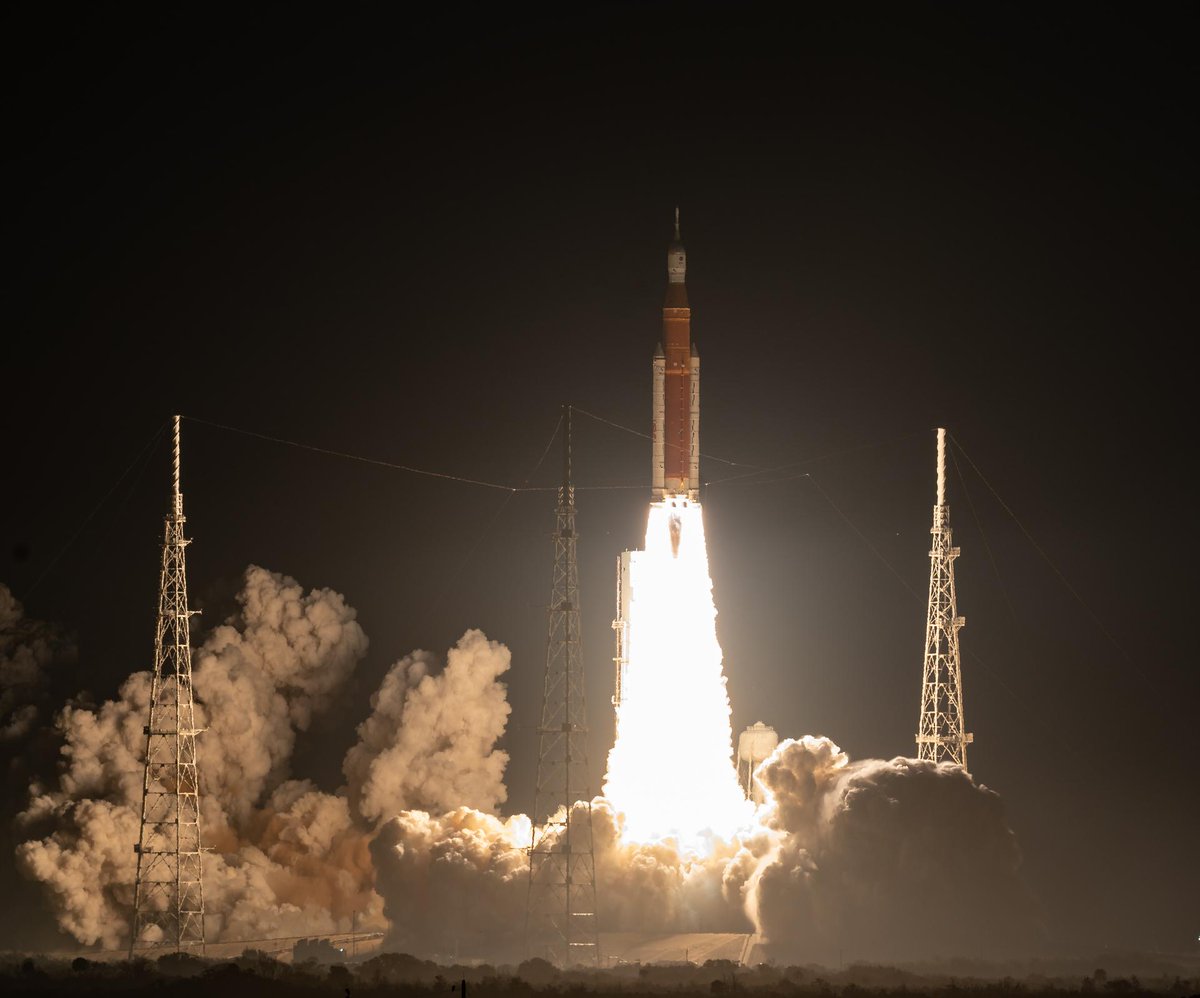 NASA's tweet photo. Launch. Check!
Lunar orbit. Check!
Splashdown. Check!

We're giving an update on the data from the #Artemis I flight test around the Moon, which launched successfully in Nov. 2022. Tune in March 7 at noon ET (1700 UTC) for the results: https://t.co/VexL3QnfyI https://t.co/SxgKydkQa6