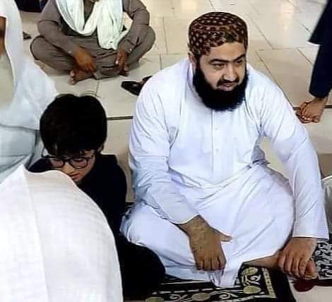 Hafeezullahjui's tweet photo. ماشاءاللہ باپ اور بیٹا اللہ دونوں سلامت رکہے  🤲😘 https://t.co/5c65UBQ5rM
