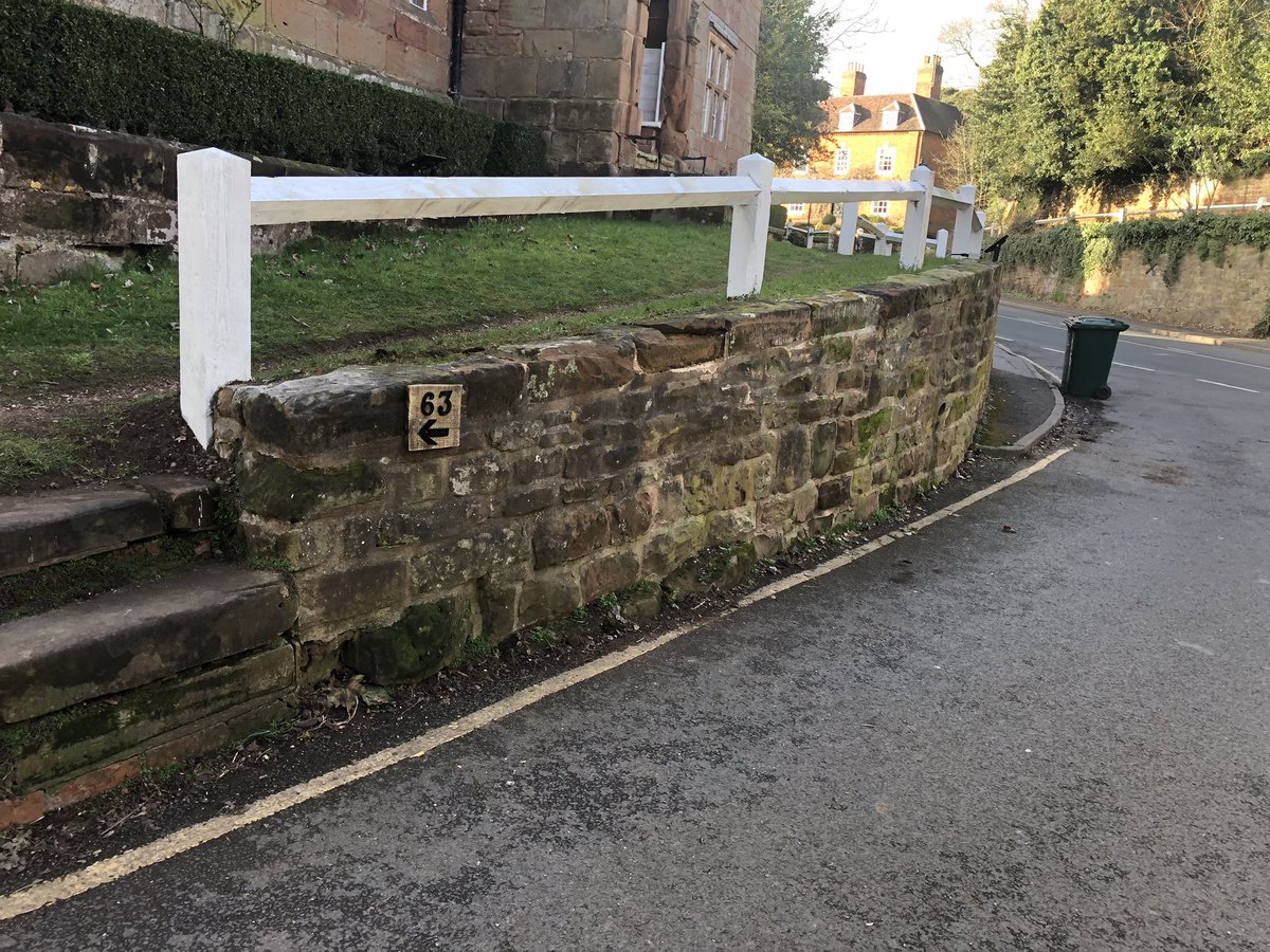 birdijaswant's tweet photo. #repairsdone to wooden railings erected along raised footpath in the Allesley Village running next to the Birmingham Road. The footpath is safe which is used by hundreds of Allesley village residents. Thanks @coventrycc for prompt action. https://t.co/gSj3JTb5IU