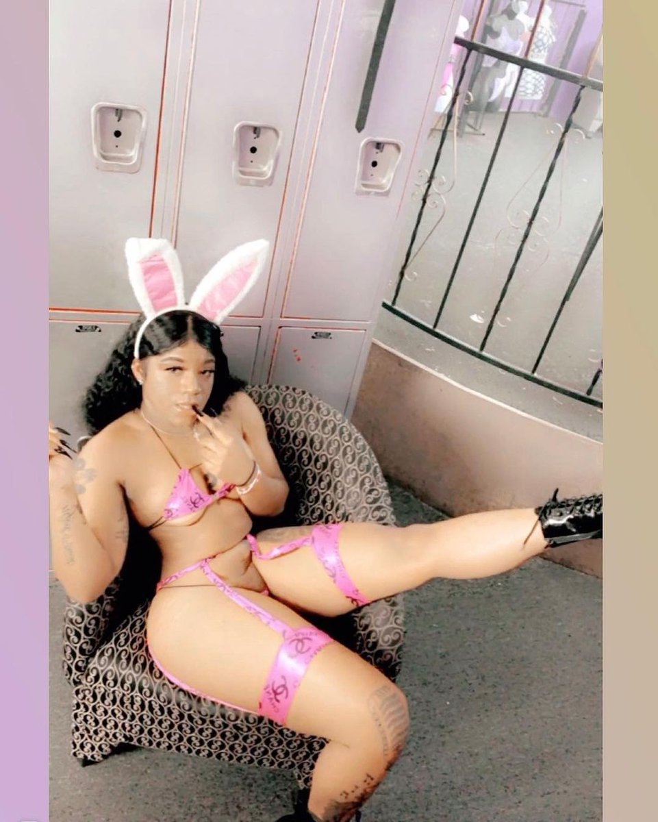 Fancylesbian_'s tweet photo. #trackgirltuesday #prettyfeetgang #prettytoes #trackgirls #prettyfeetmafia #trackgirlswinning #danileigh #trackgirl #prettyfeetelite #prettytoesgang #prettyfeettakeover #prettyfeet #footmodels #instik https://t.co/jUDcAoURsm