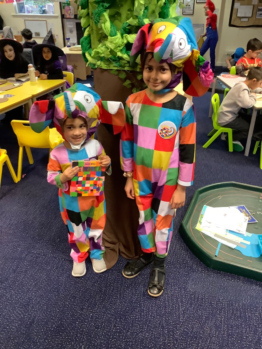 olive_bolton's tweet image. As part of our #WorldBookDay2023 activities, lots of heartwarming moments as pupils took part in #BuddyReading #WeAreStar #Ambition #Teamwork #Happiness #Friendships #Wellbeing #Respect