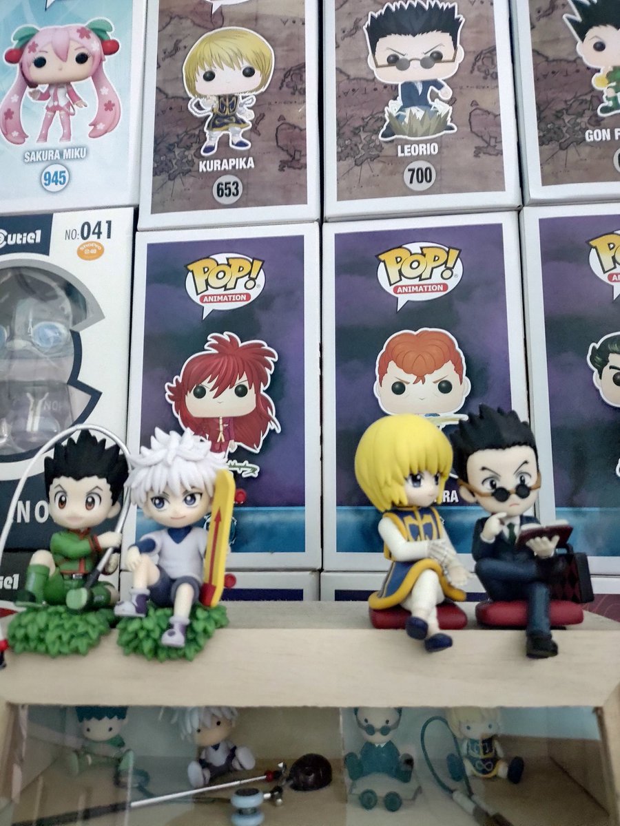 Hbd leorio 🫶 some stuff i got of him in my room 🎉 