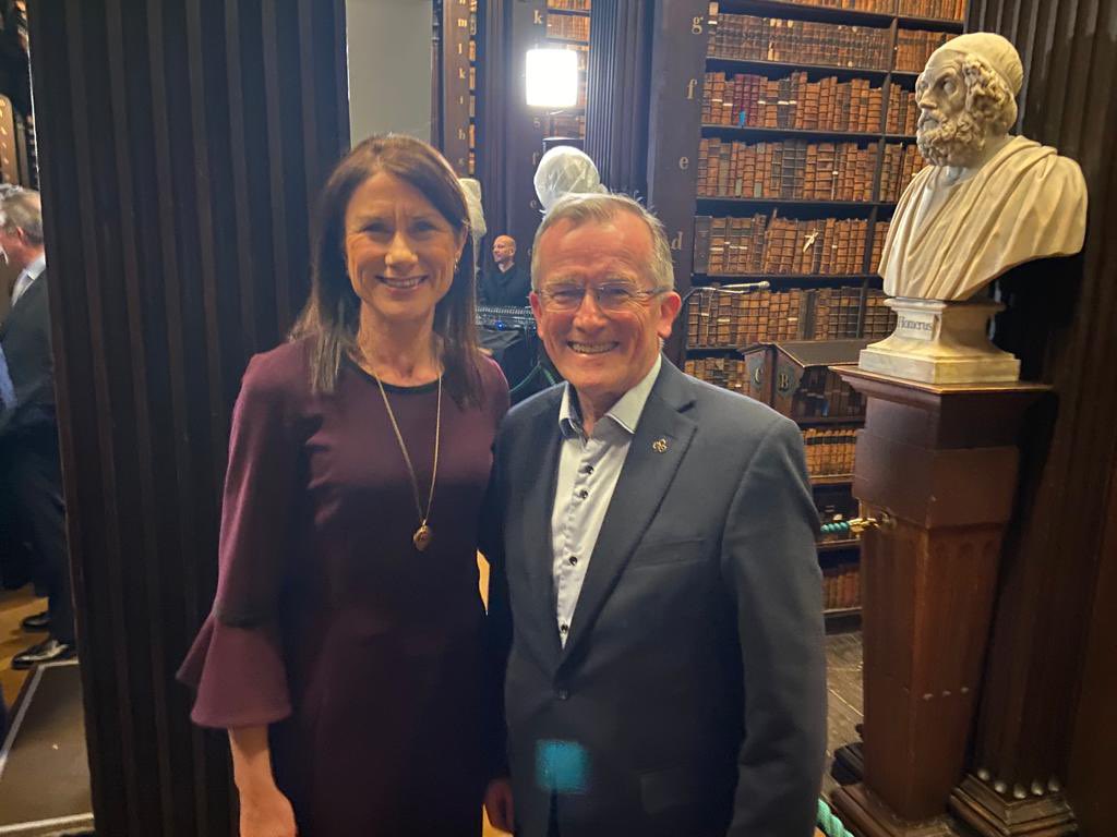MaryConsidine11's tweet photo. A great night with @TourismIreland to celebrate the fantastic career of CEO @NiallGibbons. Wishing you all the best. You have been an inspirational ambassador for tourism in Ireland. https://t.co/8BS1AAAFDG
