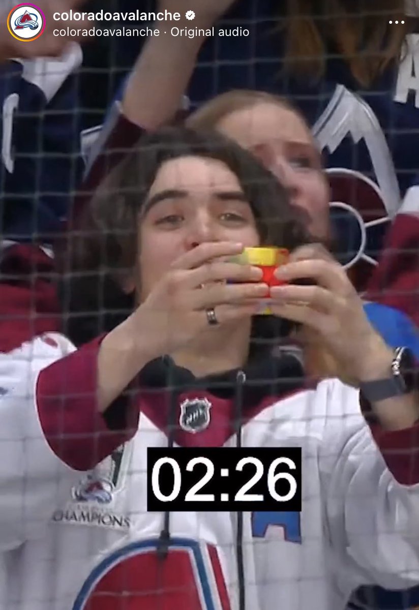 siri on Twitter "why do hockey fans care so much if someone has a fake