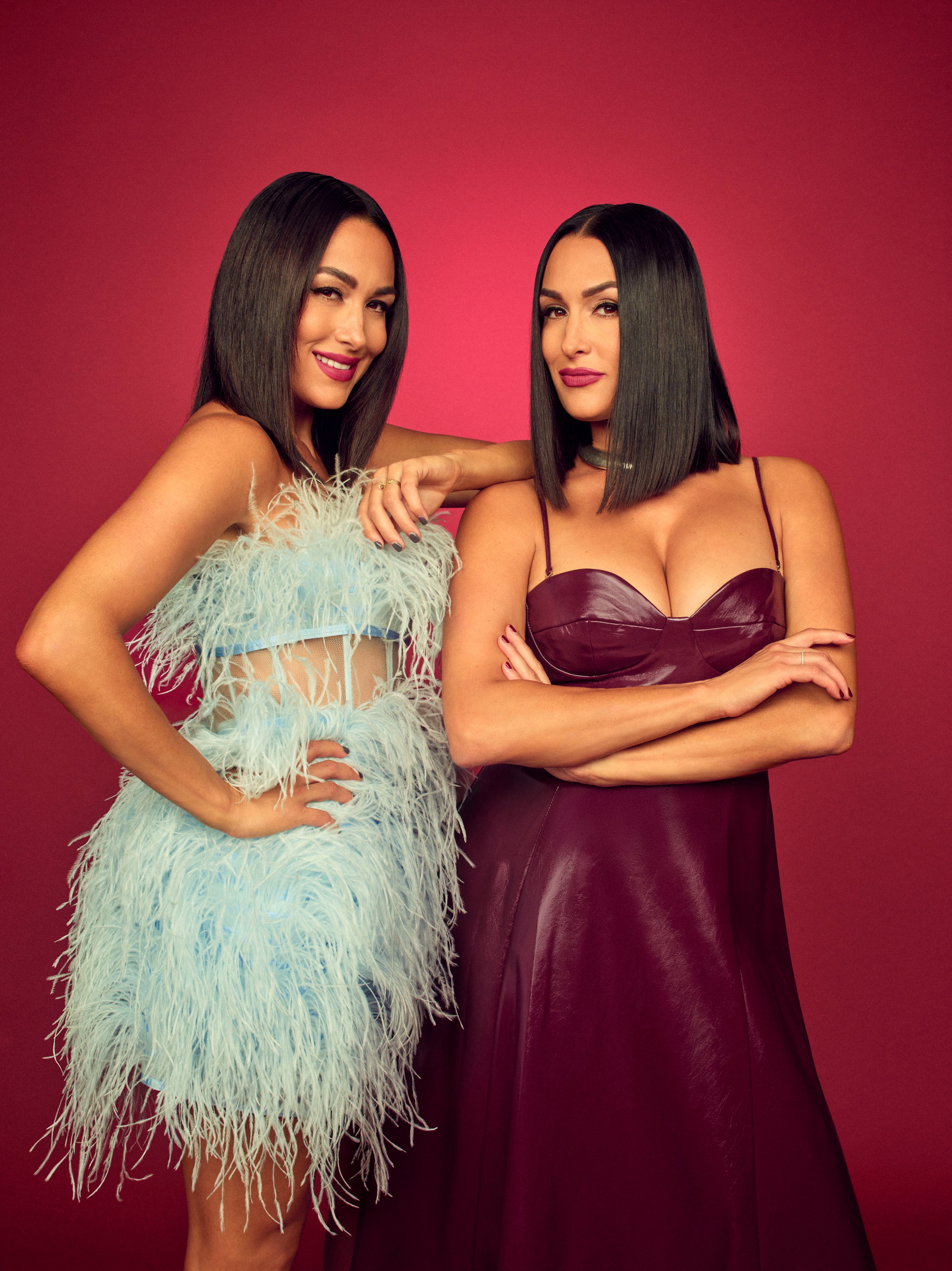 WWE Legends Brie And Nikki Bella Land New Dating Experience Show On Amazon Prime 1