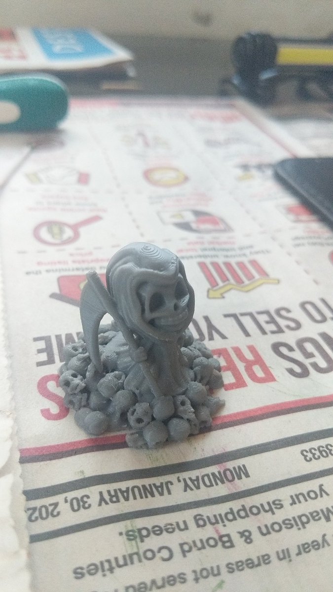 CraftyRascal3D's tweet photo. Tima paint this lil guy then when mi new filament comes in today, print and paint him again to see the difference between sunlu and polysmooth.
@botsofcog @CFS333 @deadbotnation @Indigo_Arcadia @fmswarrior2 @nftcoinlaundry @UglyBunnyNFT https://t.co/F7fx83sMhD