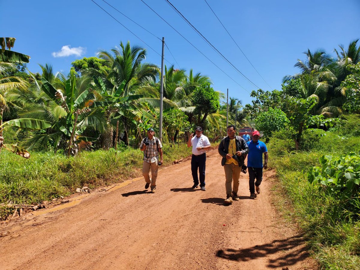 💥#UnidosEnVictorias 🇳🇮
Inicia el programa Calles para el Pueblo en el municipio d Pto. Wilbi (RACCN)
El Alcalde visitó los principales proyectos del programa: el 1ro 
400 ML d concreto hidráulico y + d 700 ML adoquinadas en el casco urbano

#VictoriasyEsperanzas
 <a href="/JJhAnSS/">Jhandra J. Sanles Santamaría</a>