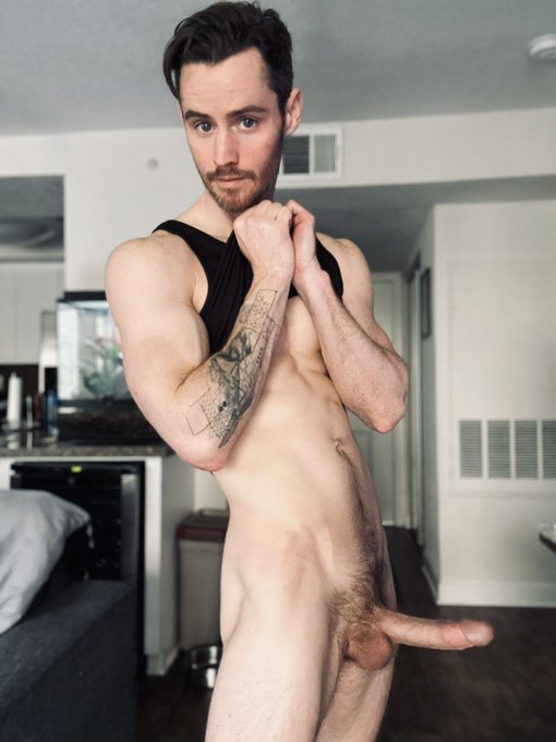 This is not safe for work. 😅 https://t.co/Vy2CmQWt8n<a href="/tag/phawards2024"class="tags"><span>#phawards2024</span></a>