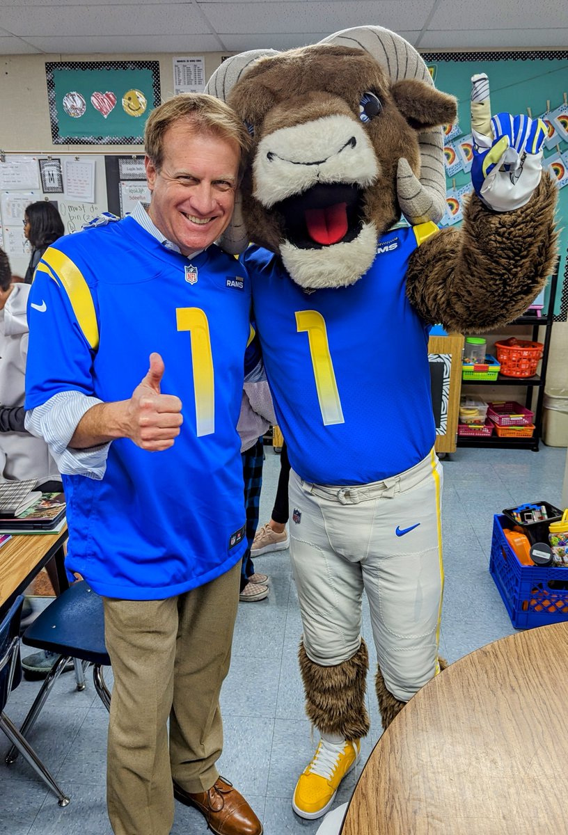 Dan Stepenosky (@dstepenosky) on Twitter photo Celebrating Read Across America with Los Angeles Rams Rampage, Principal Liberty Logan, the amazing students and staff of Sumac L-STEM Elementary. Lots of smiles and lots of reading. #ReadAcrossAmericaDay <a href="/RamsNFL/">Los Angeles Rams</a> <a href="/RampageNFL/">Rampage</a> <a href="/SumacLSTEM/">Sumac L-STEM</a> <a href="/LVUSD/">LVUSD</a> <a href="/LibertyLogan/">Liberty Logan</a> Celebrating Read Across America with Los Angeles Rams Rampage, Principal Liberty Logan, the amazing students and staff of Sumac L-STEM Elementary. Lots of smiles and lots of reading. #ReadAcrossAmericaDay <a href="/RamsNFL/">Los Angeles Rams</a> <a href="/RampageNFL/">Rampage</a> <a href="/SumacLSTEM/">Sumac L-STEM</a> <a href="/LVUSD/">LVUSD</a> <a href="/LibertyLogan/">Liberty Logan</a>
