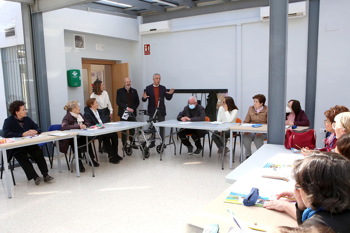 EdusiLucena's tweet photo. ✔️ Objetivo cumplido: culmina la rehabilitación de los centros sociales municipales con la reapertura de la sede de El Valle. 👏👏

+ info 👉 https://t.co/i7xSIbe00j

#EDUSI #LucenaCohesionada #Lucena https://t.co/8BO12kEsML