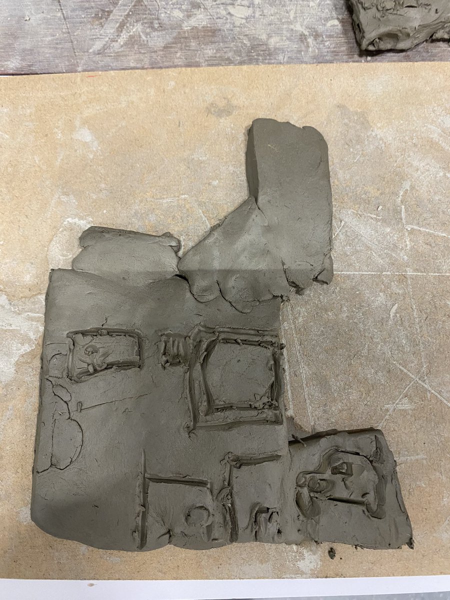 He_Art_wood's tweet photo. Another day, another awesome time with clay. Deer classed used all their knowledge from clay skills to design and then create a house tile with great detail. #inrelief #impressing #3D #housetiles #joining #scoreandslip @CeHeartwood @kapowprimary @Artsmarkaward @DarrellWakelam https://t.co/vqwYsISOh7