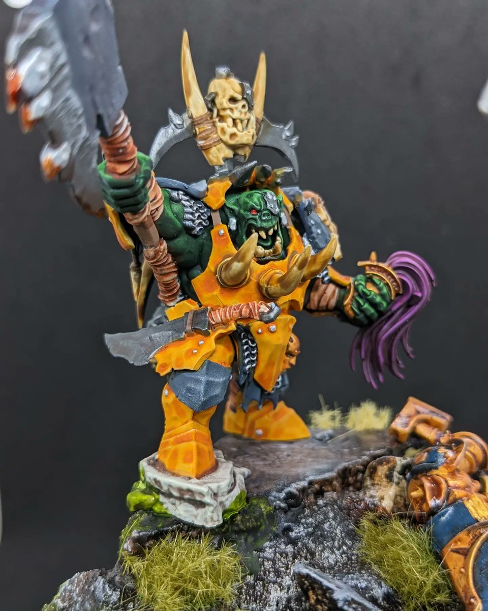 MrGhopeless's tweet image. Bazdrogg Nekk-Choppa one of the First year Warhammer+ models, I built a diorama of him fighting a Stormcast eternal prosecutor, over the body of a another Stormcast Eternal.
Full video here
youtu.be/XSE1ggzmbwY
#PaintingWarhammer #paintingminiatures #diorama #orruk