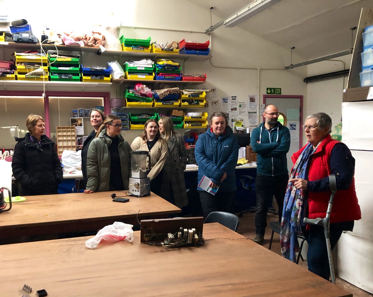 RogersSian's tweet photo. My fab #VCS #policy @calderdale team were out &amp; about on walking meeting today being totally inspired by everything #todmorden kind people make resilient places @TLCinTOD @TodTownHall https://t.co/kCL3MvmnqV