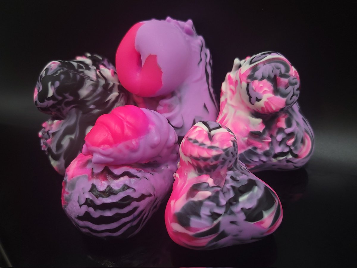 Bat Bites Toys Next Drop 3/3 8p EDT on Twitter "Absolutely love how these turned out! Calling