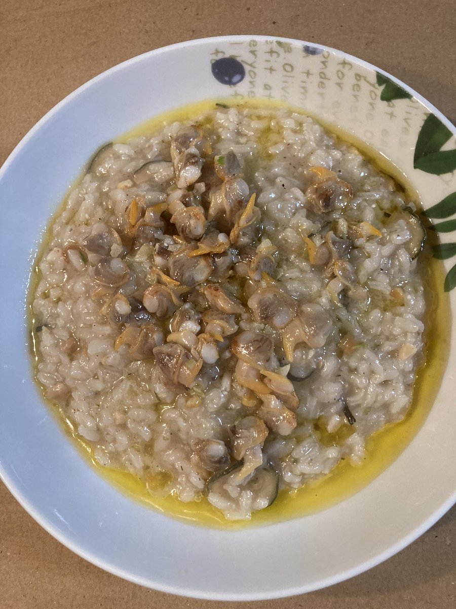 GardenSlowFood's tweet photo. Courgette and Lemon Risotto with Garlic Butter Cockles #SubscriptionFishBox @SSI_Wholesale @NiallSabongi #SustainableSeafoodIreland https://t.co/TbKjBNypTu