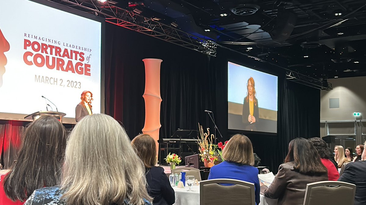 MbaLaurabel's tweet photo. Happiness is real it exists and we deserve it. -Elizabeth Smart #portraitsofcourage #reimaginingleadership https://t.co/ZdMEee9HA0