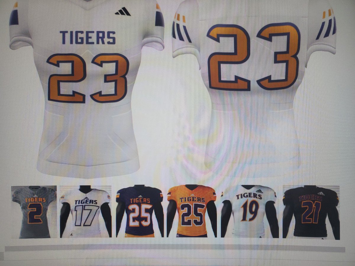KevinMageeLHS's tweet photo. 2023 addition to the existing wardrobe! https://t.co/mMZLem6iii