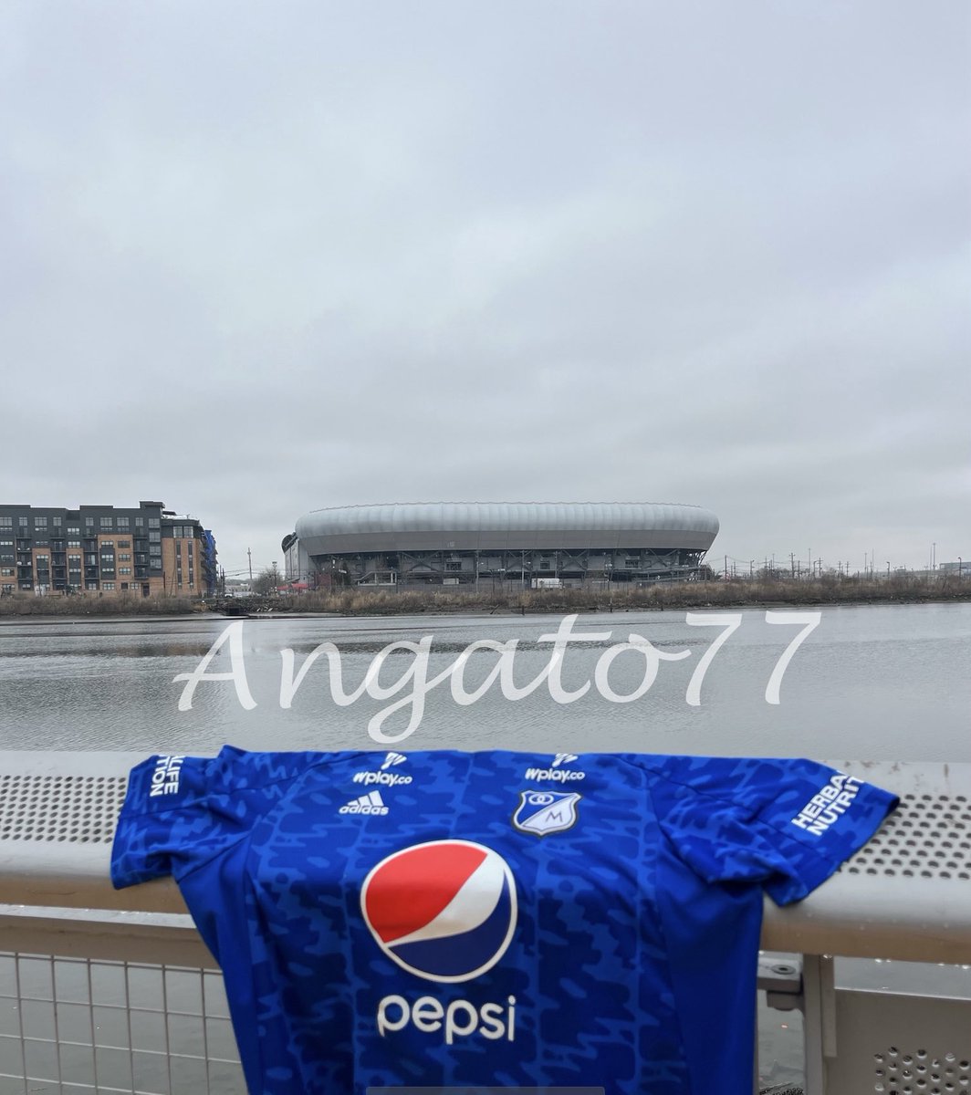 Angato77's tweet photo. Y vamos los MILLOS, te queremos ver ganar.!!! #cdlm #mfc #cadc #millosny #millonariosny ☠️ #redbullarena #newjersey 💙Ⓜ️🏟️ https://t.co/xoePtU3Mdi