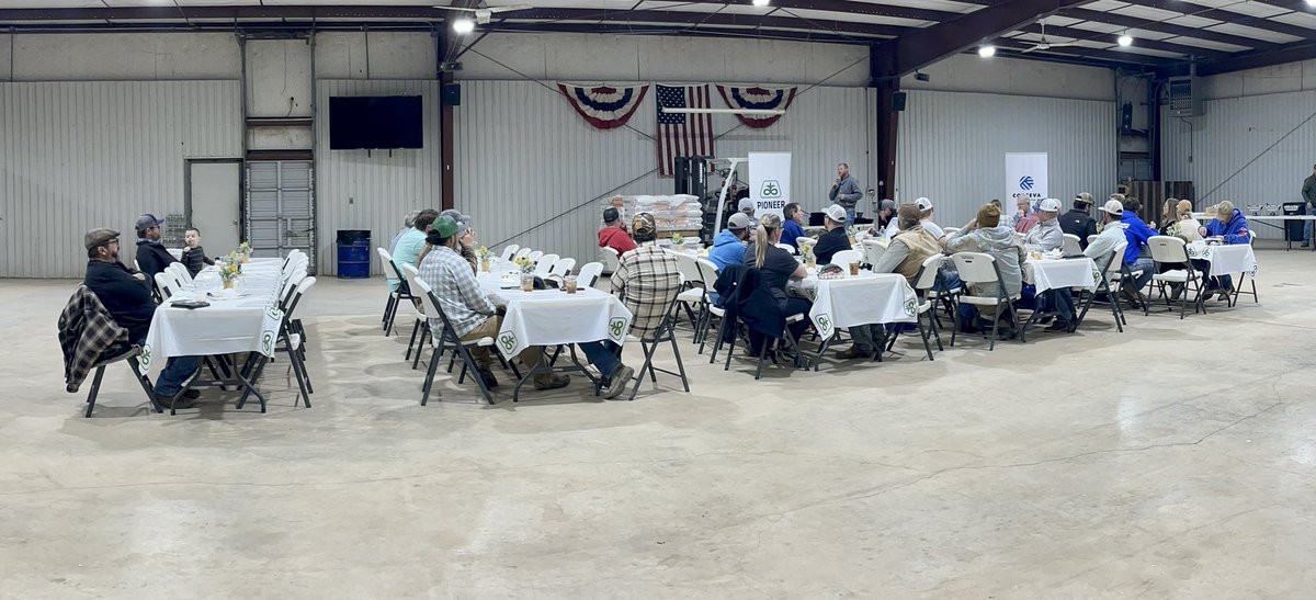 Great customer appreciation lunch in Olton with <a href="/PioneerSeeds/">Pioneer Seeds U.S.</a> Sales Agency McFadden Grain! #pioneer #plant23