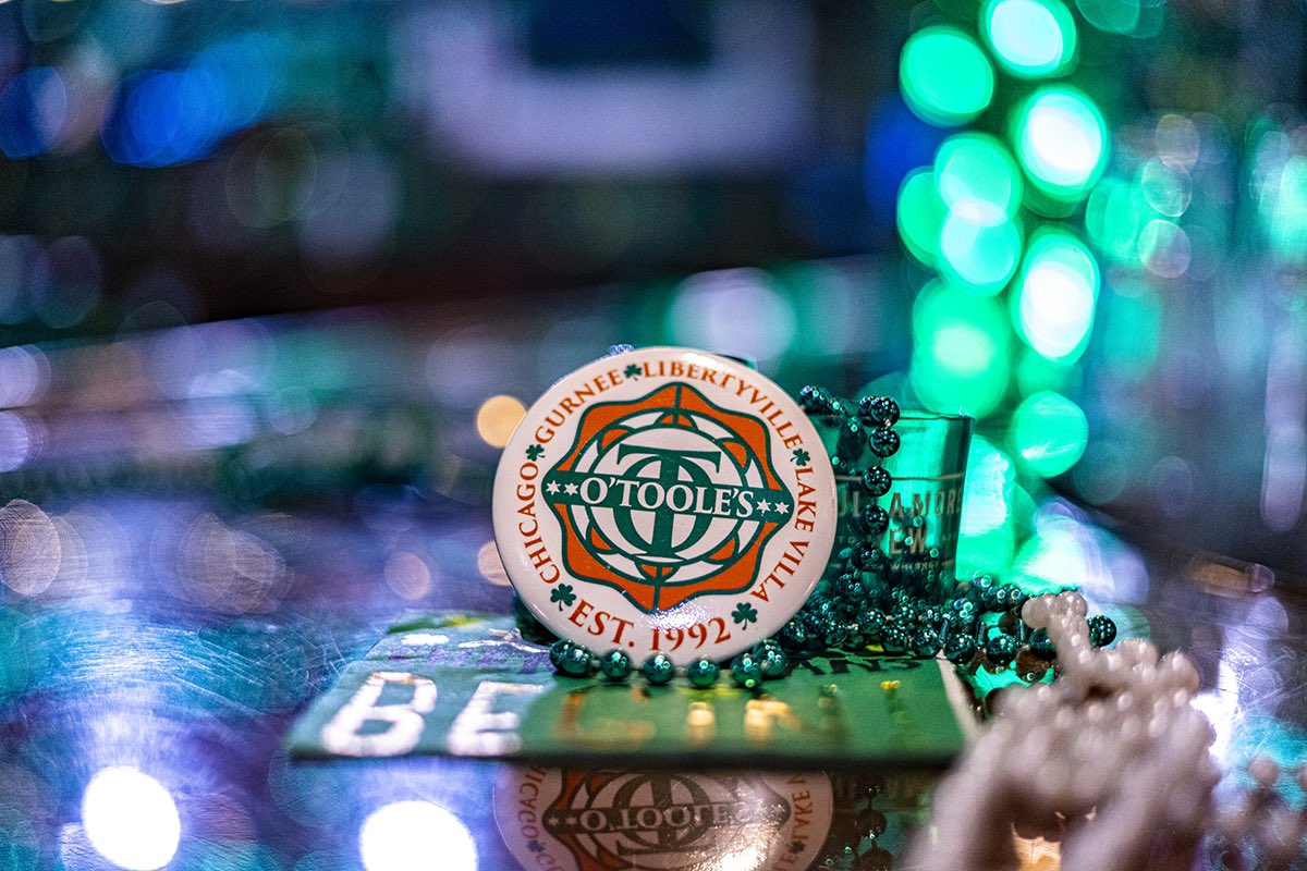 Timmy's Leprechaun Lounge opens this Saturday in #Streeterville! ☘️ @timmyotooles #stpaddys #popup @timeoutchicago #stpatricksday #popupbar #stpaddysday #greenbeer #shamrock #timmysleprechaunlounge #timothyotooles