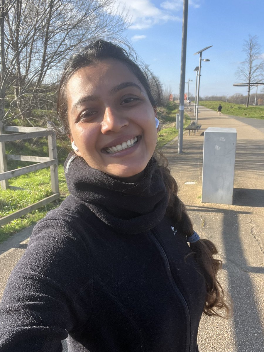 bookbytheWindow's tweet photo. I ran another week without a fail. 15 days and going strong. I am feeling better than the rest! 💪 https://t.co/E2DF9mlDxo