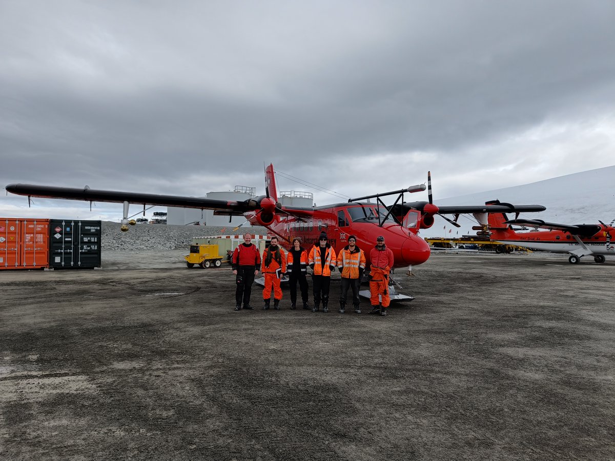 Southern Ocean Clouds Science flying from Rothera in #Antarctica with Mike Flynn, Dan Smith, Floor van den Heuvel, Tom Lachlan-Cope, Jonathan Witherstone, Drew Robertson and #IceColdKaty