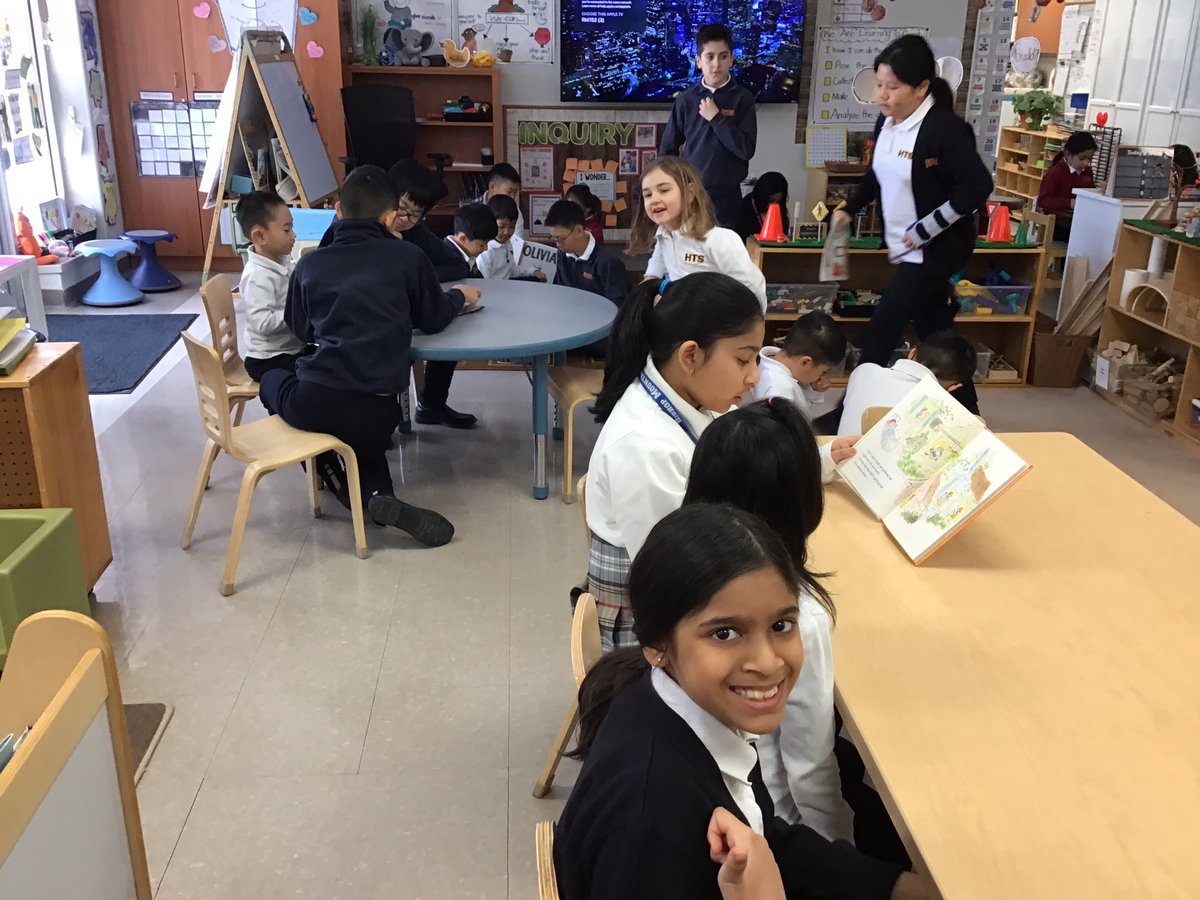 HTS_Kindies's tweet photo. Ask us about #readingthursday.🗓️📖📚 Thank you @HTS_LS_French for being our guest reader and for sharing your book you created in high school! ❤️📚📖 #BetterTogether❤️ @ConnieRanieri @HTSRichmondHill https://t.co/T97z8RJ34A