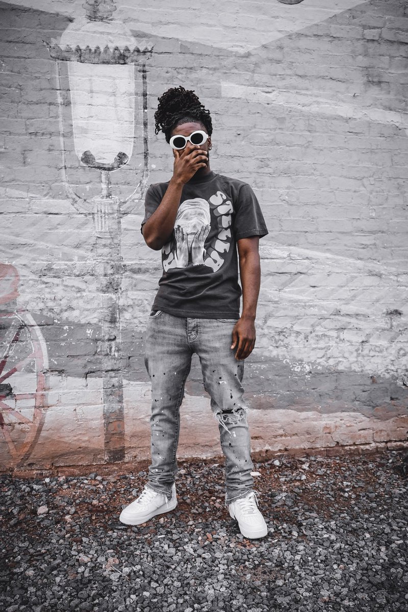 yoolumiii's tweet photo. @killakawhiii SB • FACELESS TEE OUT NOW &amp; ON SALE on https://t.co/Le2D5xUM4U https://t.co/NCjjScgO1f