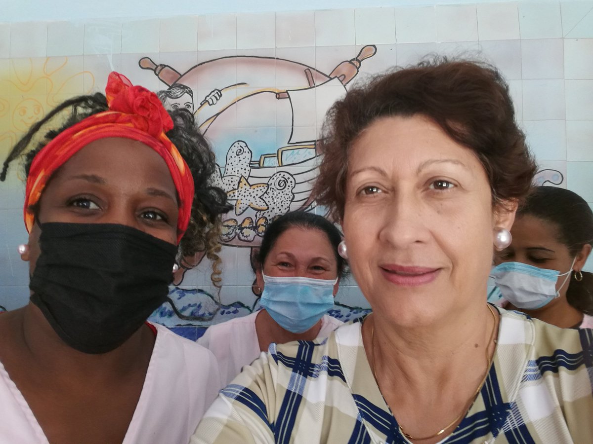 Acompañé a los trabajadores del Círculo Infantil Sueños Marinos, en Cojímar, en el análisis del presupuesto. Expresaron las acciones que realizan para brindar mejor servicio y el uso adecuado del presupuesto. #MejorEsPosible #CubaEduca <a href="/DiazCanelB/">Miguel Díaz-Canel Bermúdez</a> <a href="/HomeroAcostaA/">Homero Acosta Álvarez</a> <a href="/MeisiBWeiss/">Meisi Bolaños Weiss</a>
