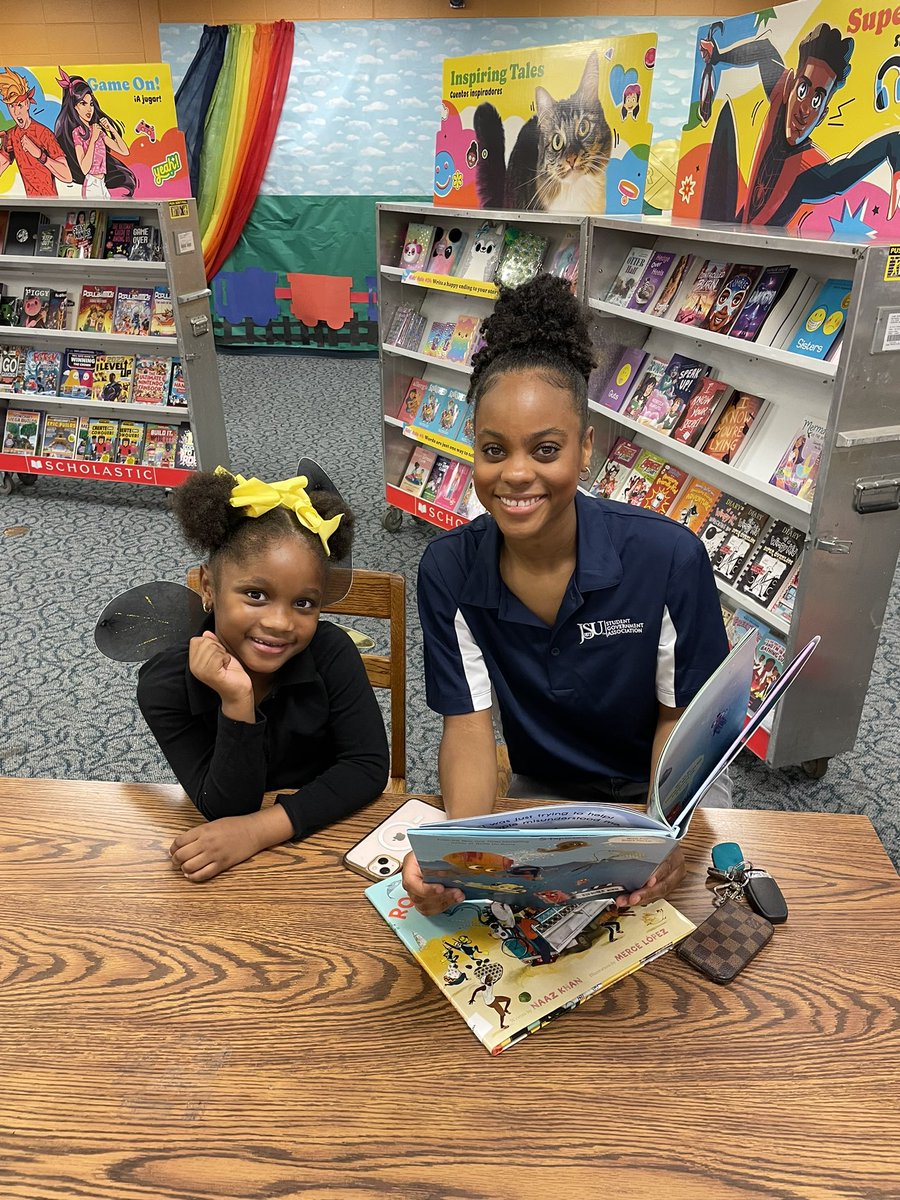 JSUSGA's tweet image. You can find magic whenever you look, sit back and relax. All you need is a book!✨📖

Members of the 77th Admin visited  multiple elementary schools in Jackson Public School District to read books and participate in activities in honor of National Read Across America Day📚✨