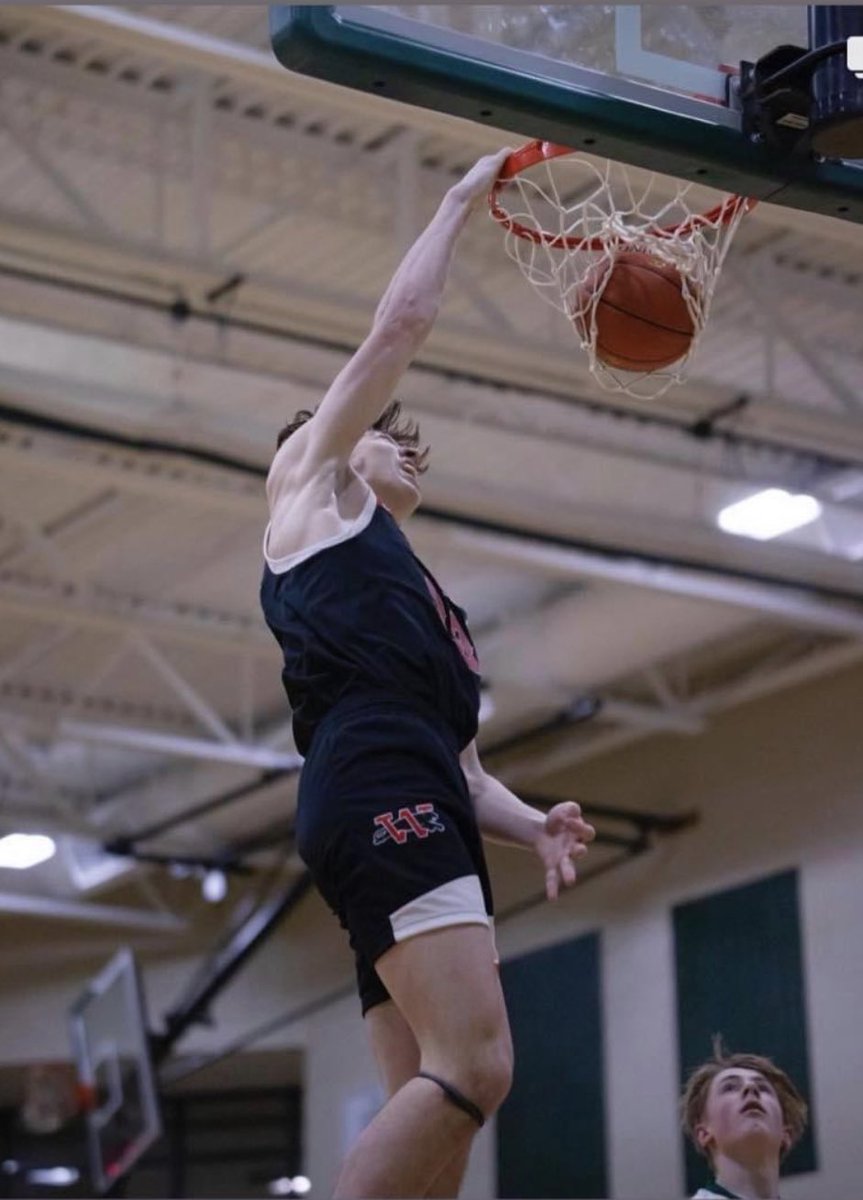 <a href="/WLC_Football/">WLC Football</a> commit <a href="/cooperzimme18/">Cooperzimmerman18</a>  with the monster dunk in the playoff win!! Onto the next round. #AthleticQB #Dawg <a href="/Wilmot_Football/">Wilmot Football</a> <a href="/WilmotBoysBball/">WilmotBoysBball</a>