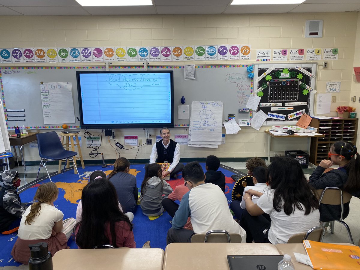 DEO Principal DeLalla reading to 5th grade! 📚 #ReadAcrossAmerica2023 #NMUKNIGHT