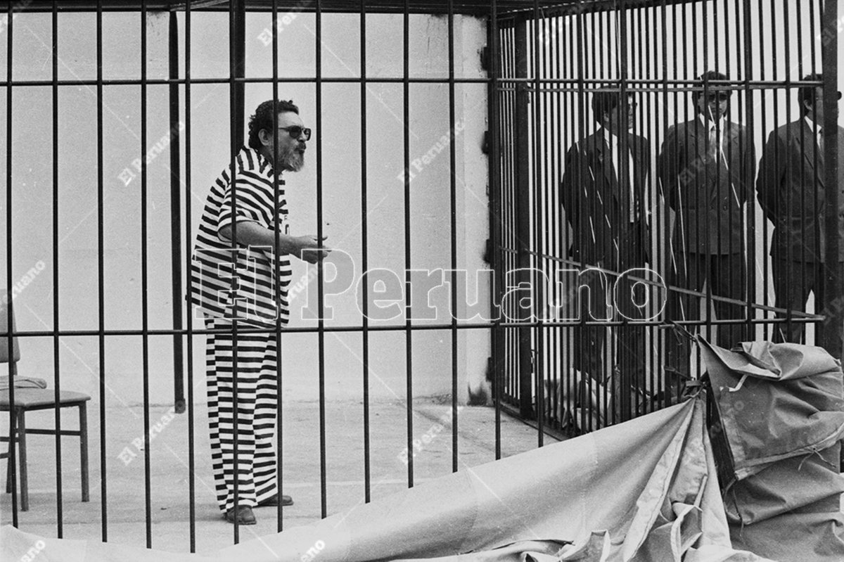 CNUAPAP's tweet photo. Para el rojerío esto es una violación a los DDHH. Para los peruanos que sufrieron el terrorismo es la clara muestra de justicia sobre un maldito asesino y delincuente comunista que desangró a nuestro país. Por cierto, ¡qué hermosa imagen! https://t.co/gSmdF8X2MK