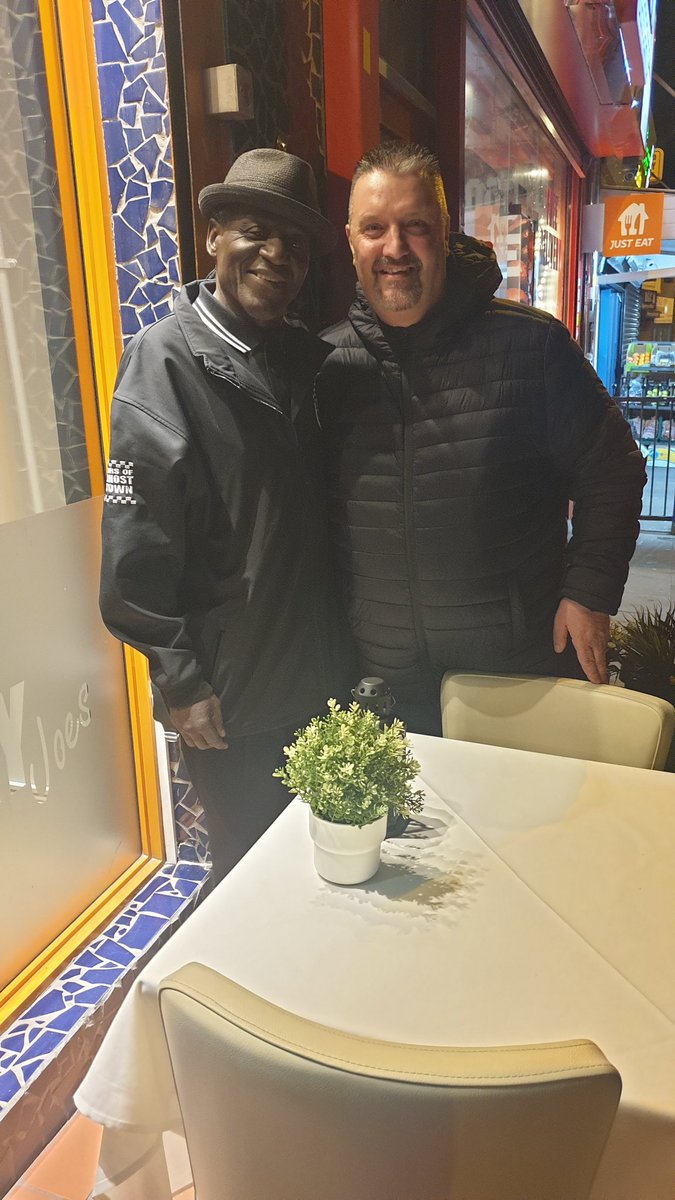 chef_lee1968's tweet photo. Bumping into THE AMAZING, THE SPECIAL, THE GREAT @NevilleStaple was an absolute bonus on my birthday and such a gentleman to agree to a few photos.
Thank you for making 2 fans very happy and a 15 year old confused 😆. 
@ytilda04 https://t.co/gvnwu3v4sA
