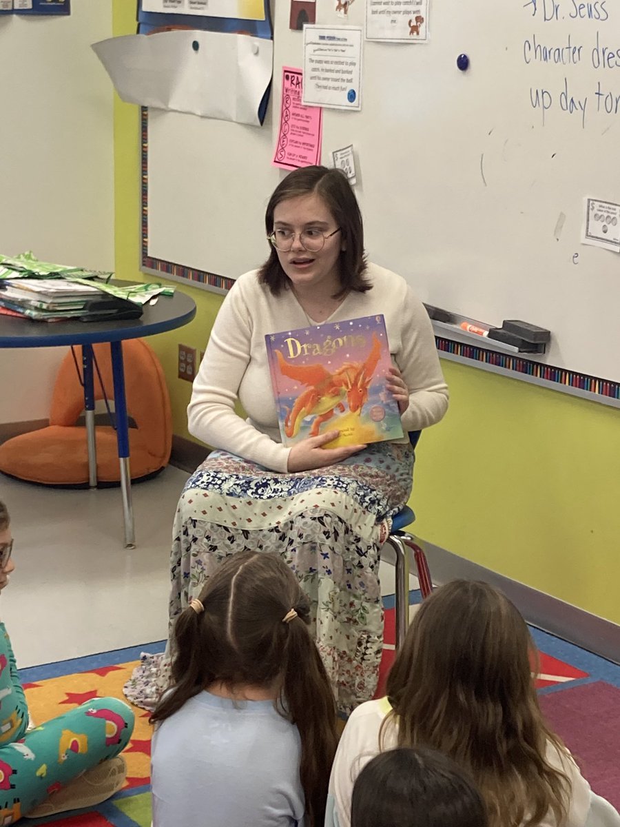 MWolsko's tweet photo. We had a special guest reader from the high school today! Ivy was great!@hilltopspartan @MontourSD #montourproud https://t.co/dO3OpGcJEb