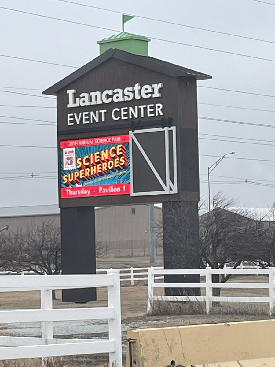 Let’s go!!! <a href="/LPSorg/">Lincoln Public Schools</a> <a href="/paulgausman/">Dr. Paul Gausman</a> <a href="/DrJBlakeSci/">James Blake</a>