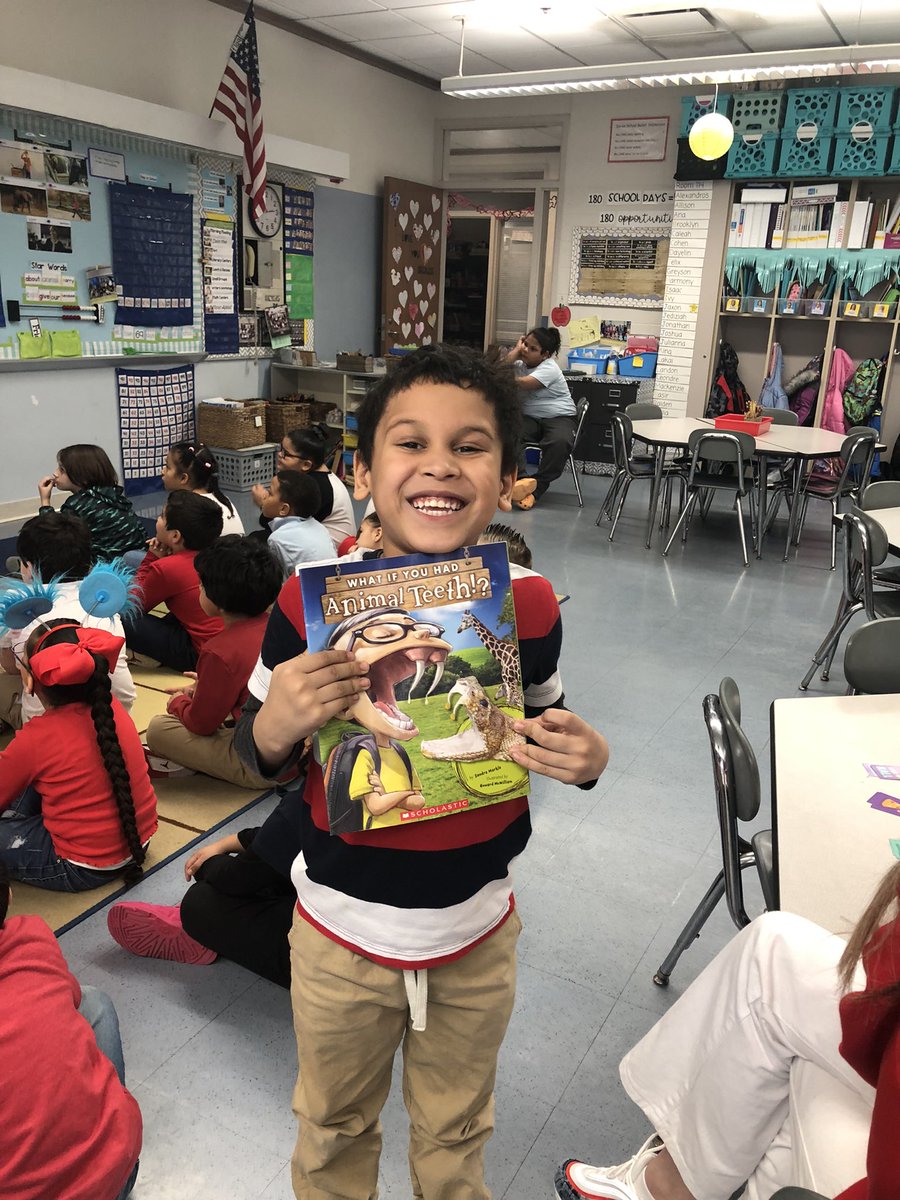 Doran_MsV's tweet photo. Celebrating reading and excited to practice literacy with a new book! #DoranLove @FRPSsupt @frps_Doran #ILoveReading #ReadAcrossAmerica2023 https://t.co/TBsRDWRPFm