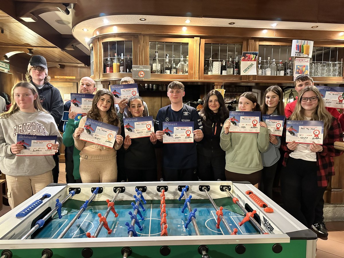 ATS_Skiing's tweet photo. More presentation, we’ll done to everyone #proudteacher #skischool #fabulousaccomplishment https://t.co/gz13Vy6myY